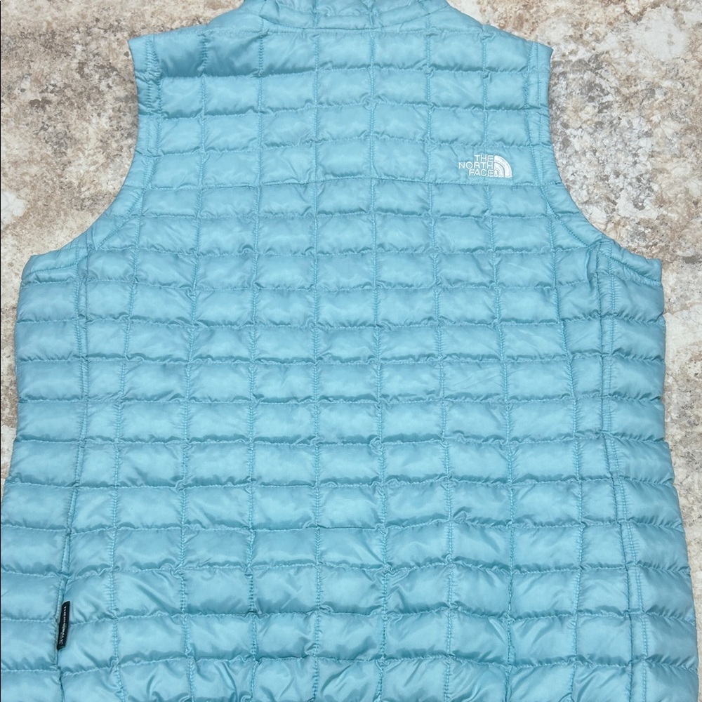 The North Face Sky Blue Quilted Vest - Picture 3 of 3